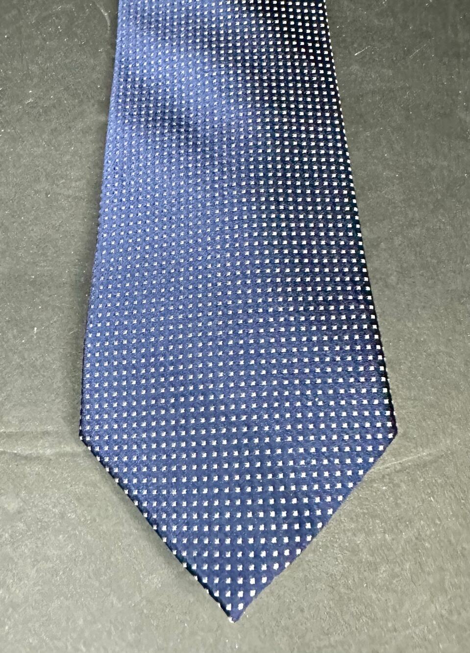 Navy Geometric Tie Saks Fifth Avenue Blue Gray Geometric 100% Silk